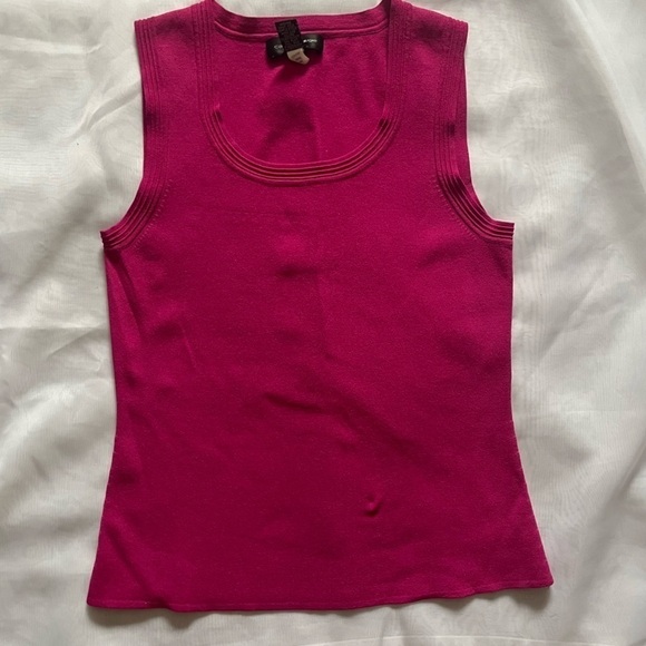 CABLE and Gauge fuchsia pink top size small - Picture 7 of 8